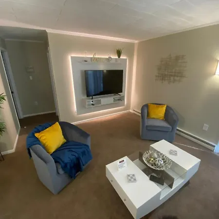 A Modern Apt Close To Downtown Lancaster Exterior photo